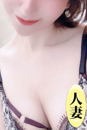 琥珀きら